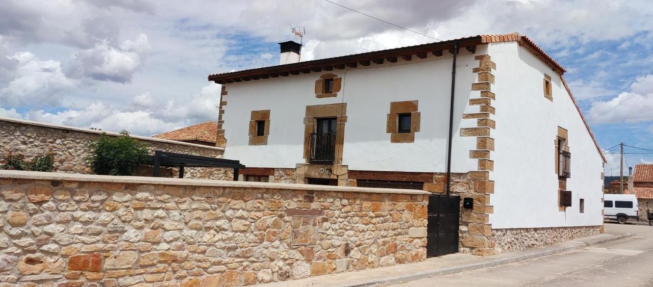 Casa Del Medio Villa Fuentecantos Luaran gambar